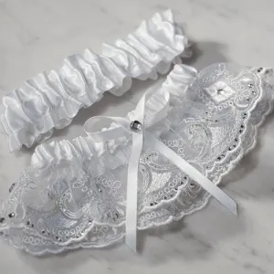 Beverly Clark's Royal Lace Bridal Garter Set